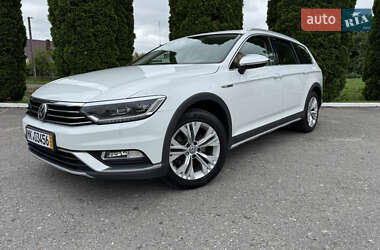 Универсал Volkswagen Passat Alltrack 2018 в Дубно