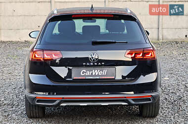 Универсал Volkswagen Passat Alltrack 2021 в 
