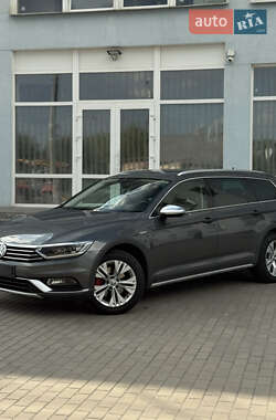 Универсал Volkswagen Passat Alltrack 2017 в 