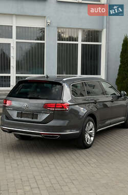 Универсал Volkswagen Passat Alltrack 2017 в 