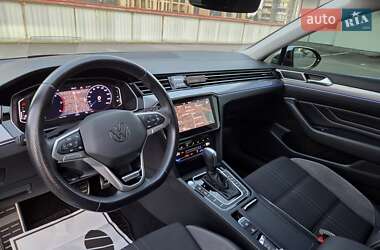 Универсал Volkswagen Passat Alltrack 2021 в 