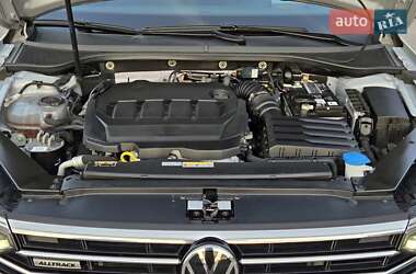 Универсал Volkswagen Passat Alltrack 2021 в 