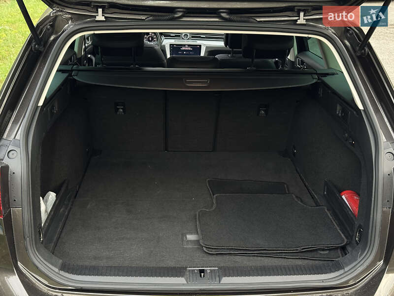 Универсал Volkswagen Passat Alltrack 2018 в Луцке
