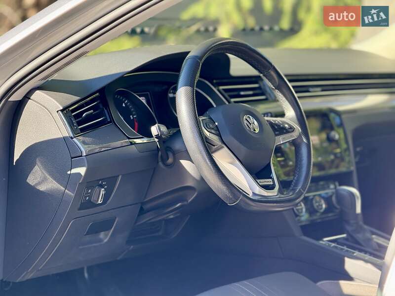 Універсал Volkswagen Passat Alltrack 2020 в Тернополі
