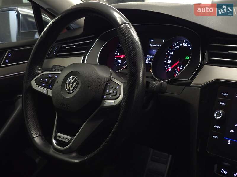 Універсал Volkswagen Passat Alltrack 2020 в Миколаєві