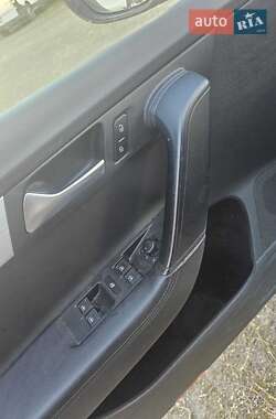 Универсал Volkswagen Passat Alltrack 2014 в 