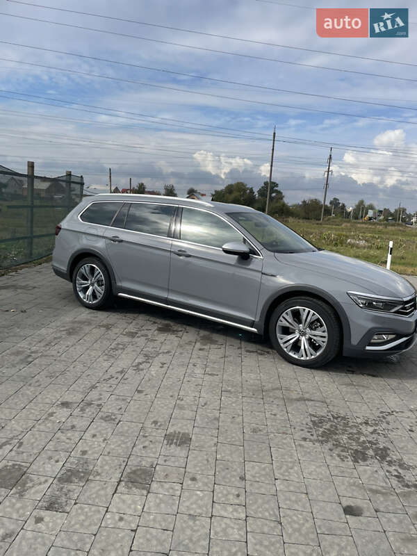 Универсал Volkswagen Passat Alltrack 2022 в Львове фото 13 Универсал Volkswagen Passat Alltrack 2022 в Львове