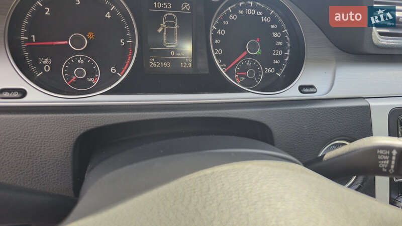 Универсал Volkswagen Passat Alltrack 2012 в Львове
