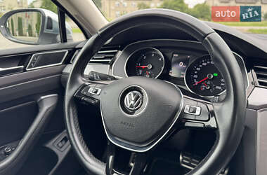 Універсал Volkswagen Passat Alltrack 2018 в 