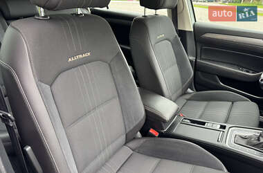 Універсал Volkswagen Passat Alltrack 2018 в 