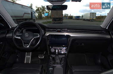 Универсал Volkswagen Passat Alltrack 2019 в 