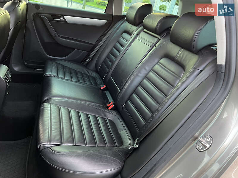 Универсал Volkswagen Passat Alltrack 2014 в Радивилове