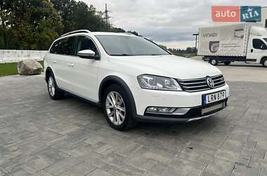 Универсал Volkswagen Passat Alltrack 2014 в 