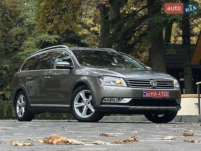 Универсал Volkswagen Passat Alltrack 2014 в Дрогобыче