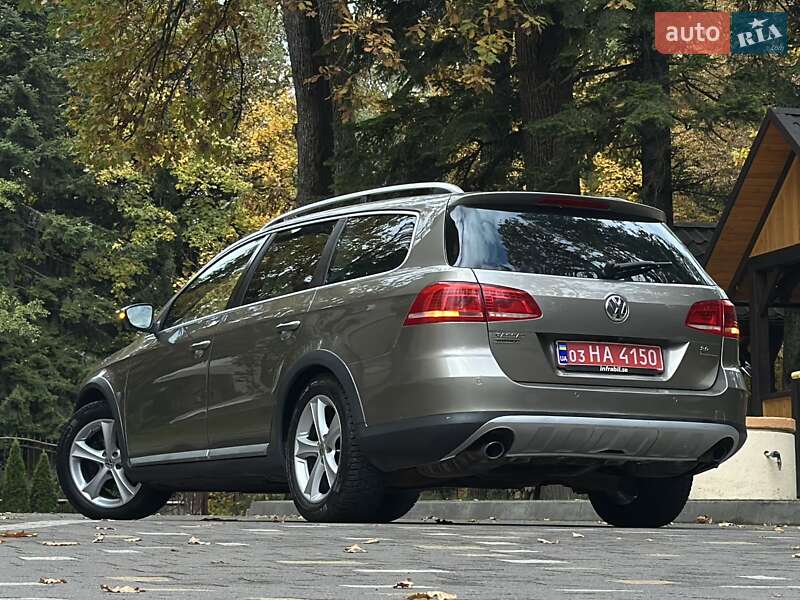 Универсал Volkswagen Passat Alltrack 2014 в Дрогобыче