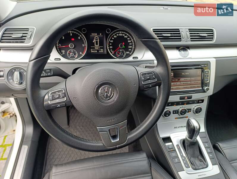 Універсал Volkswagen Passat Alltrack 2014 в Житомирі