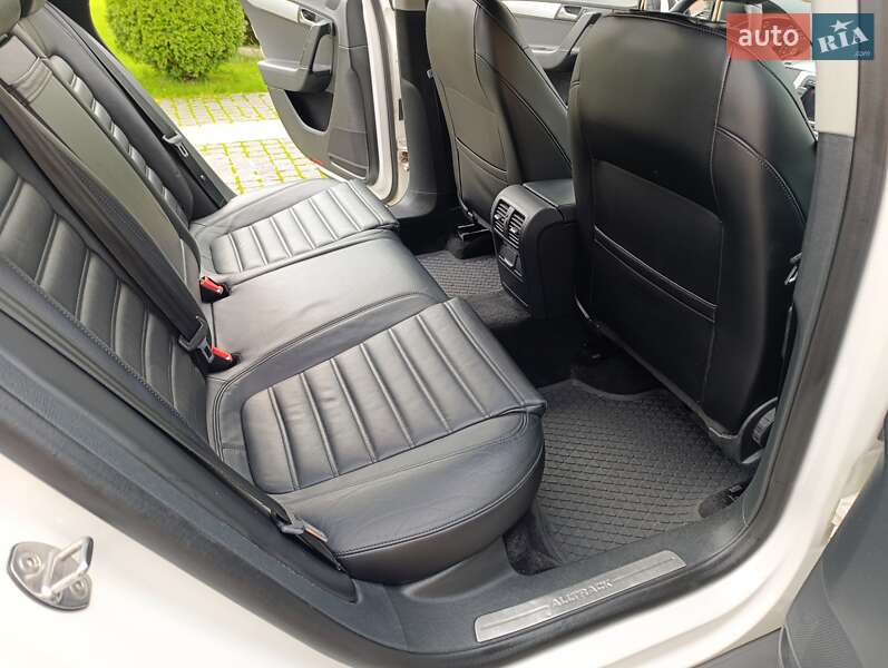 Універсал Volkswagen Passat Alltrack 2014 в Житомирі