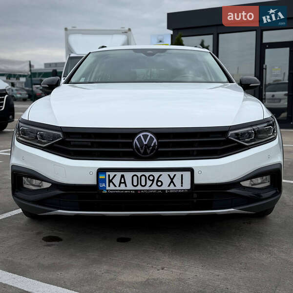 Универсал Volkswagen Passat Alltrack 2021 в Киеве фото 8 Универсал Volkswagen Passat Alltrack 2021 в Киеве