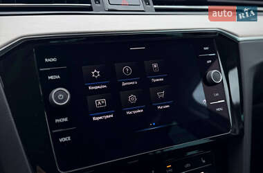 Универсал Volkswagen Passat Alltrack 2021 в 