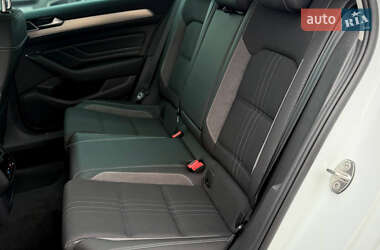 Универсал Volkswagen Passat Alltrack 2021 в 