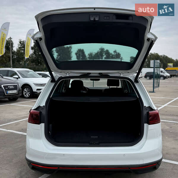 Универсал Volkswagen Passat Alltrack 2021 в Киеве фото 50 Универсал Volkswagen Passat Alltrack 2021 в Киеве