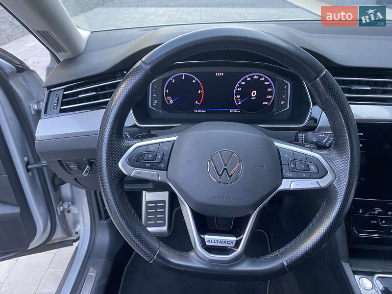 Универсал Volkswagen Passat Alltrack 2021 в Луцке