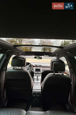 Универсал Volkswagen Passat Alltrack 2012 в 