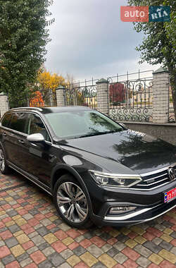 Універсал Volkswagen Passat Alltrack 2022 в Черкасах