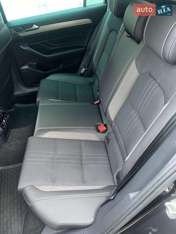 Універсал Volkswagen Passat Alltrack 2022 в Черкасах