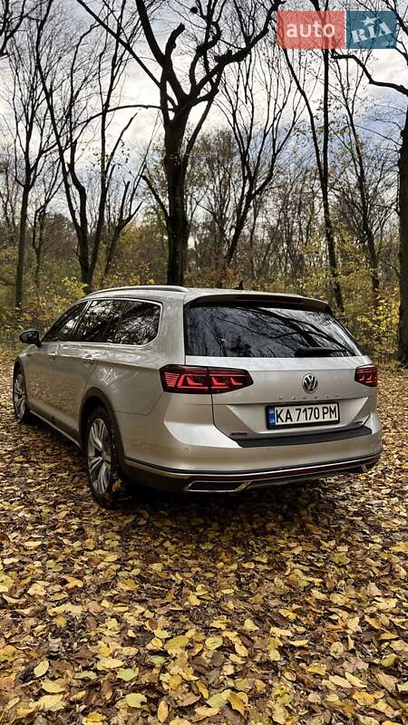 Універсал Volkswagen Passat Alltrack 2019 в Києві
