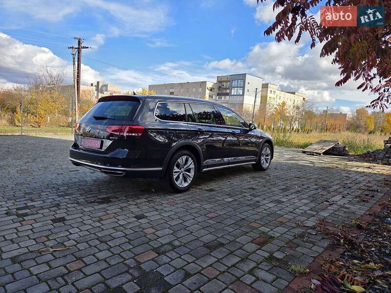 Універсал Volkswagen Passat Alltrack 2018 в Нововолинську