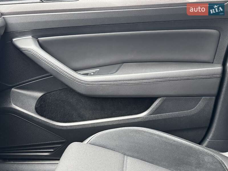 Універсал Volkswagen Passat Alltrack 2019 в Сумах