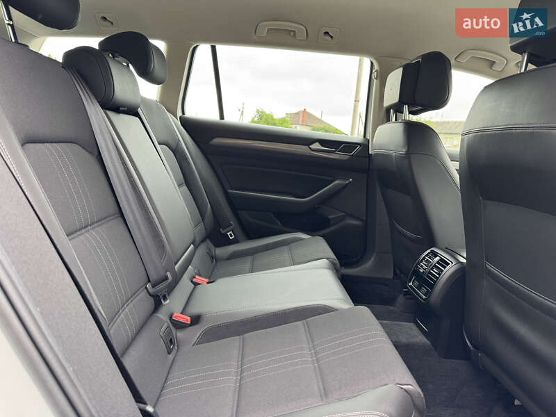 Універсал Volkswagen Passat Alltrack 2018 в Дубні