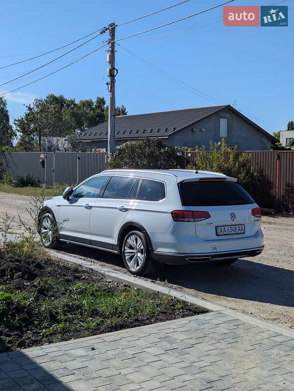 Универсал Volkswagen Passat Alltrack 2017 в Киеве фото 34 Универсал Volkswagen Passat Alltrack 2017 в Киеве
