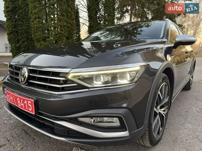 Універсал Volkswagen Passat Alltrack 2019 в Рівному