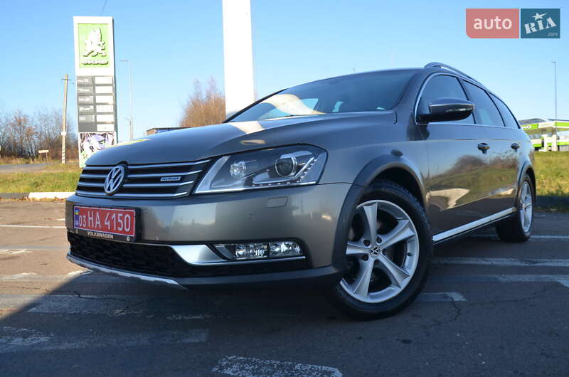 Универсал Volkswagen Passat Alltrack 2014 в Дрогобыче