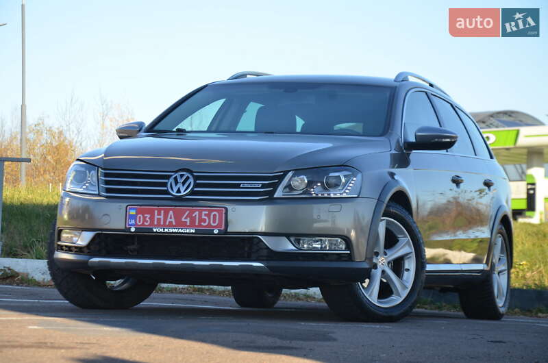 Универсал Volkswagen Passat Alltrack 2014 в Дрогобыче