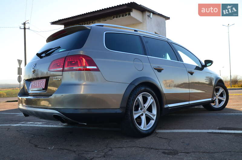 Универсал Volkswagen Passat Alltrack 2014 в Дрогобыче