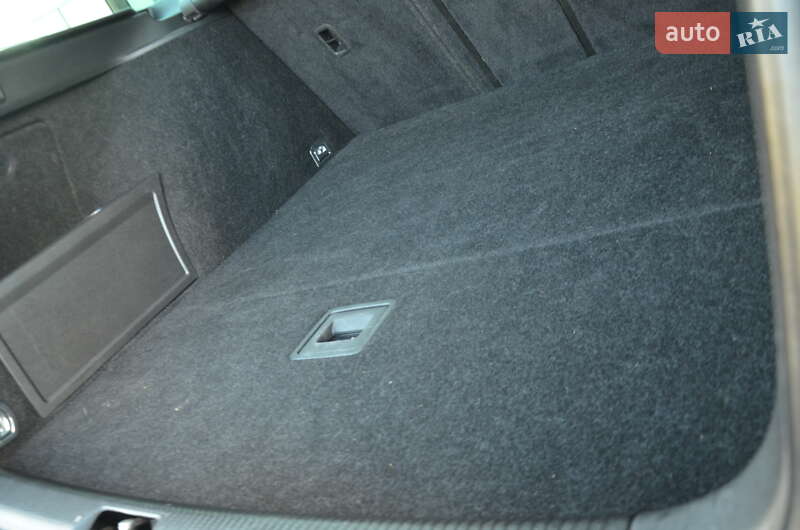 Универсал Volkswagen Passat Alltrack 2014 в Дрогобыче