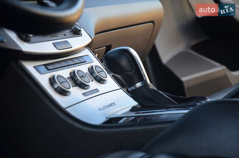 Универсал Volkswagen Passat Alltrack 2014 в Дрогобыче