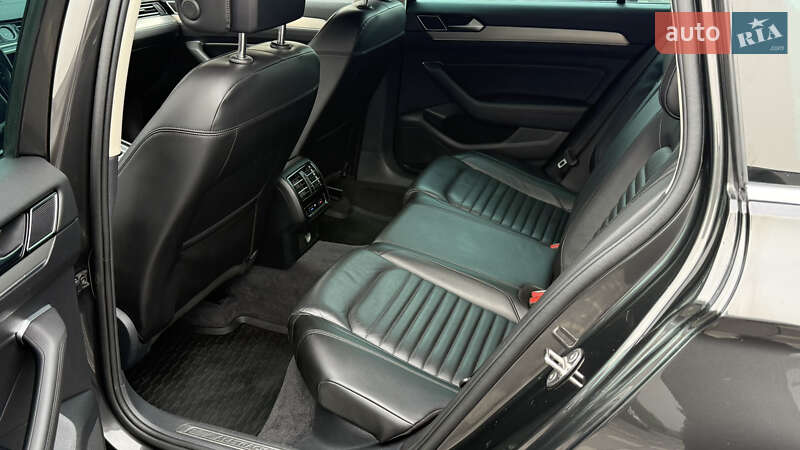 Універсал Volkswagen Passat Alltrack 2017 в Львові