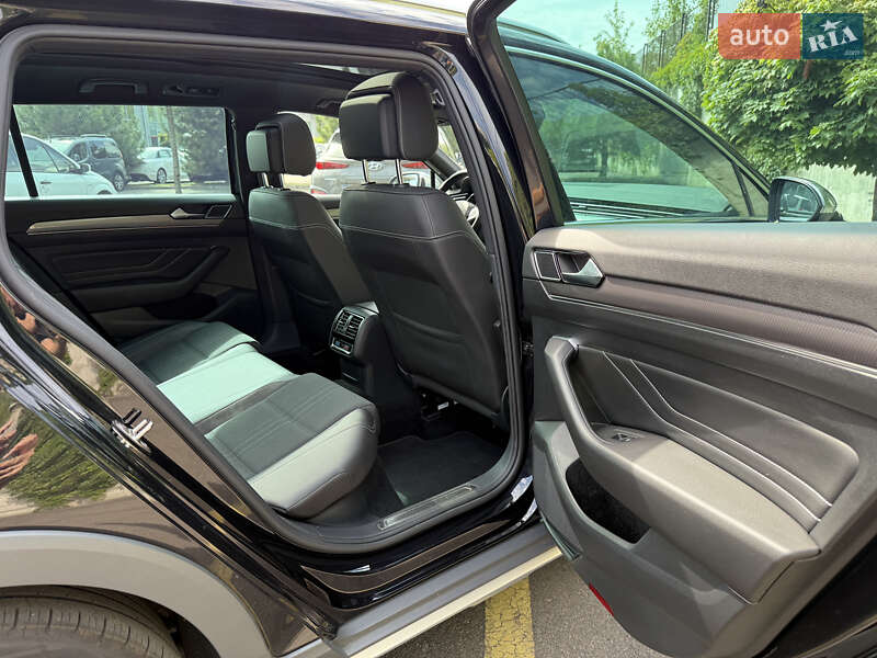 Универсал Volkswagen Passat Alltrack 2020 в Ровно фото 53 Универсал Volkswagen Passat Alltrack 2020 в Ровно