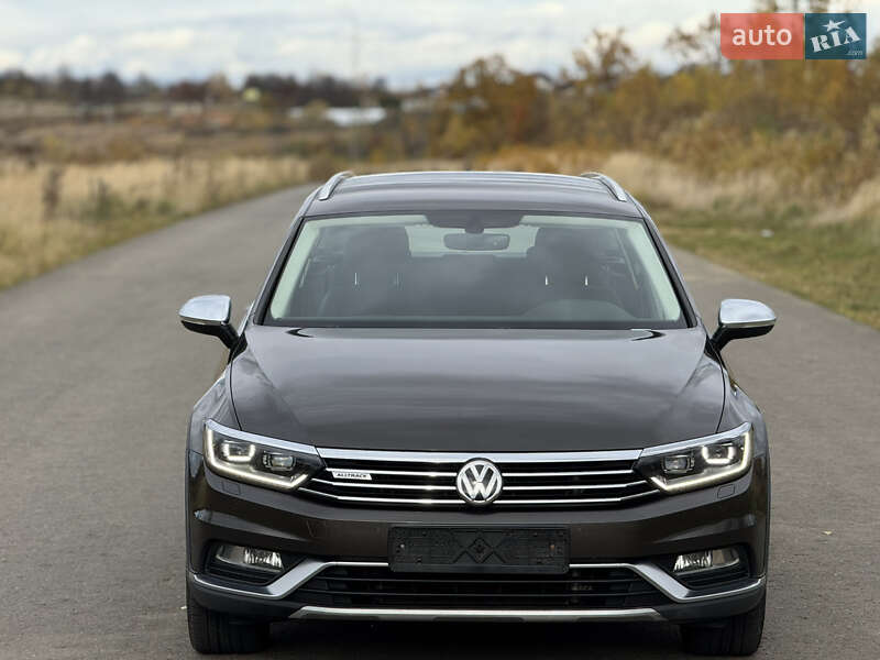 Универсал Volkswagen Passat Alltrack 2018 в Львове
