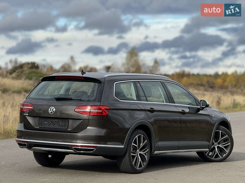 Универсал Volkswagen Passat Alltrack 2018 в Львове