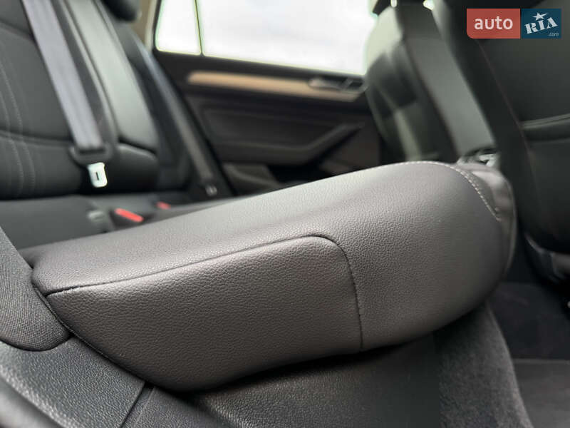 Универсал Volkswagen Passat Alltrack 2018 в Львове