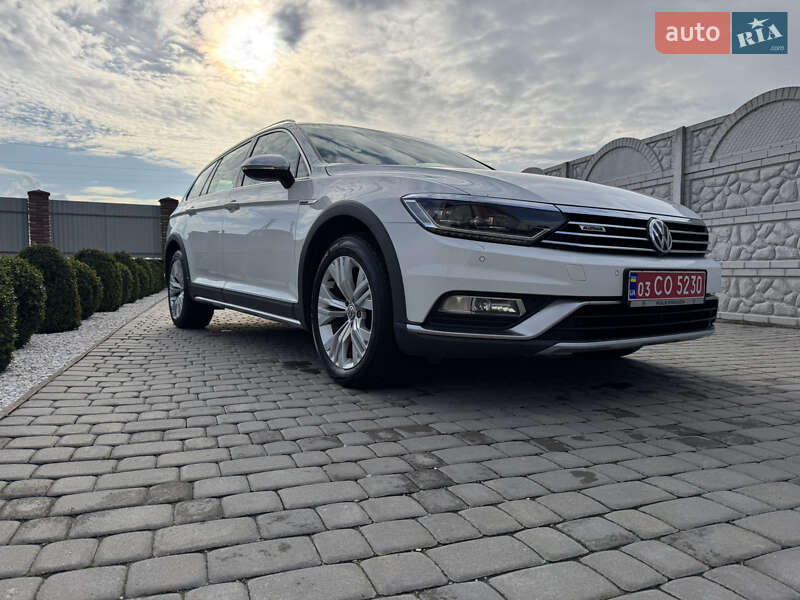 Универсал Volkswagen Passat Alltrack 2018 в Дубно