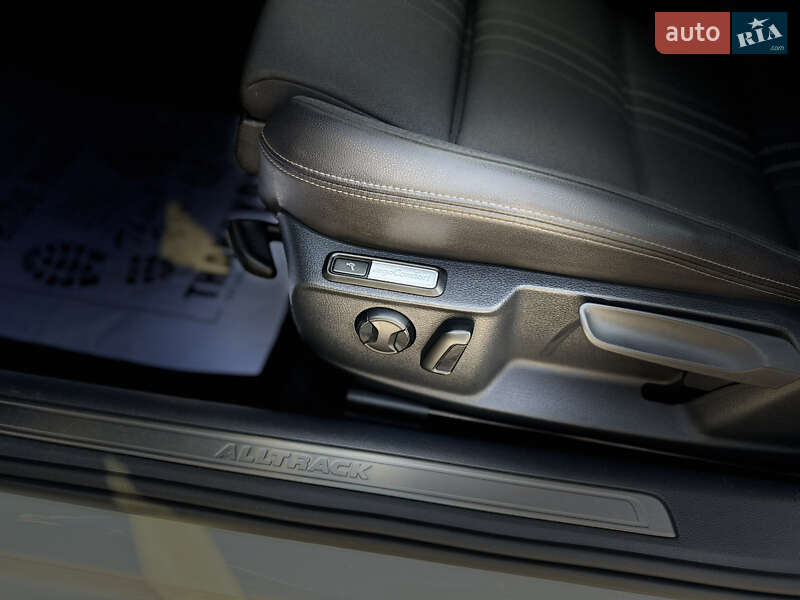 Универсал Volkswagen Passat Alltrack 2018 в Дубно