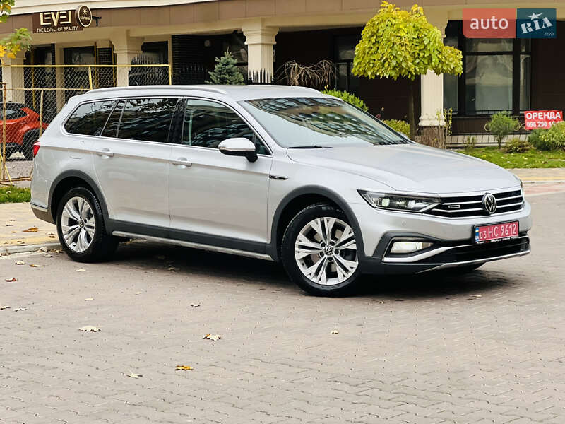 Универсал Volkswagen Passat Alltrack 2020 в Киеве фото 7 Универсал Volkswagen Passat Alltrack 2020 в Киеве