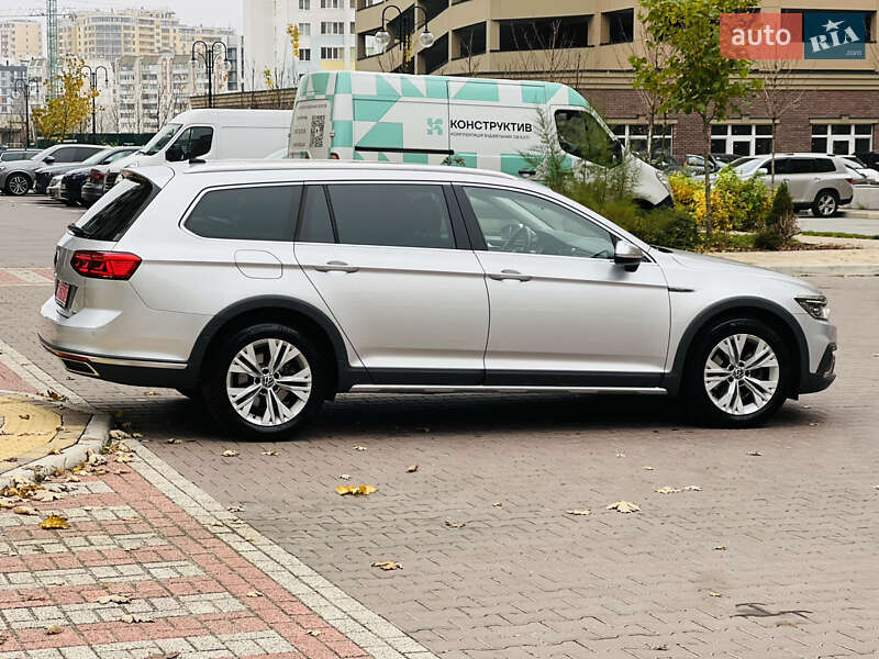 Универсал Volkswagen Passat Alltrack 2020 в Киеве фото 11 Универсал Volkswagen Passat Alltrack 2020 в Киеве