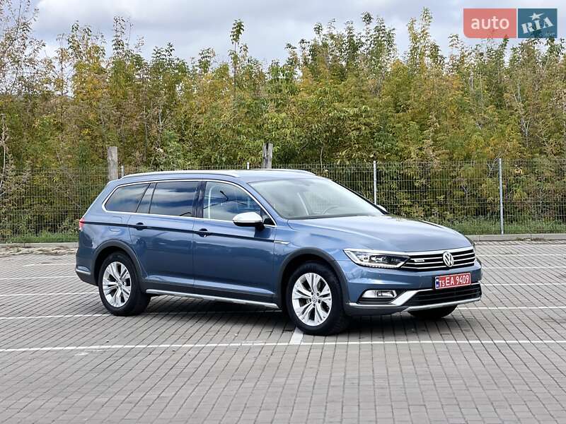 Универсал Volkswagen Passat Alltrack 2017 в Дубно